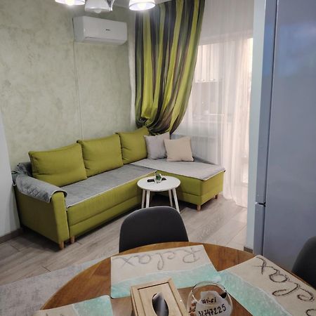 Relax Downtown Suite Constanţa Exterior foto